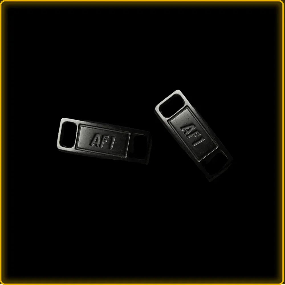 Tag SNKR - Preto