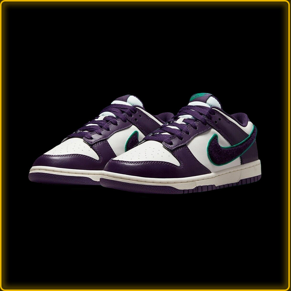 Dunk Low Chenille Swoosh Grand Purple